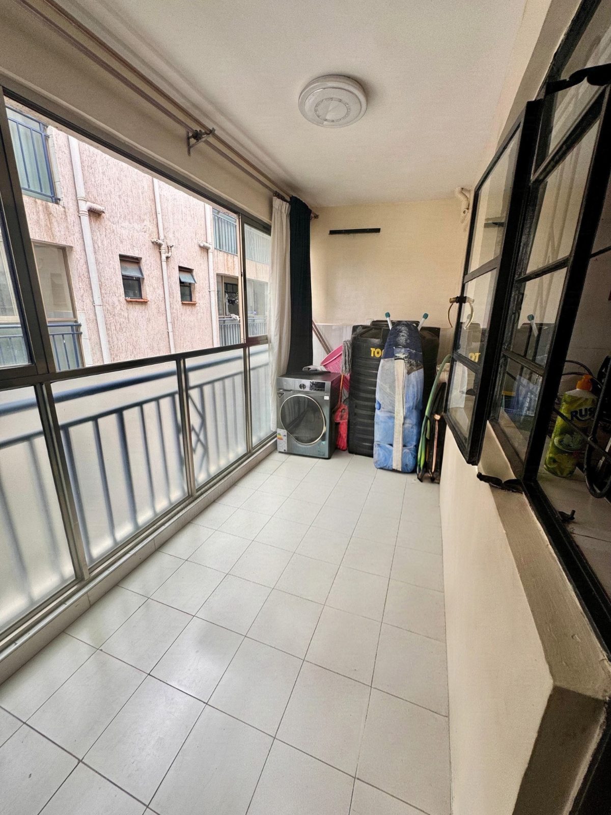 Modern 3-Bedroom Smart Apartment with Premium Amenities in Kilimani
